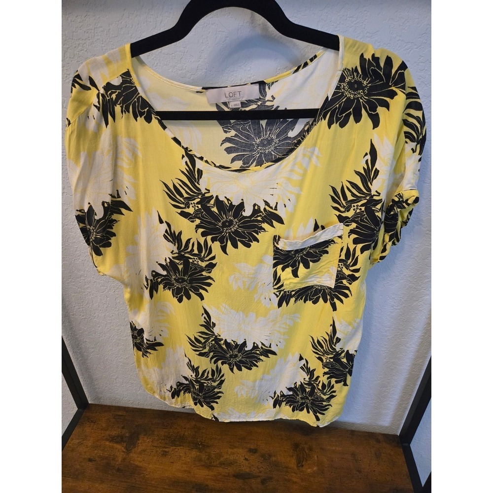 Ann Taylor Loft Womens Large Yellow Black Floral Rayon Scoop Neck Pocket Blouse